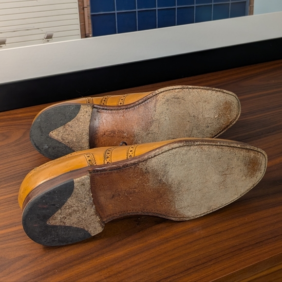 Loake Buckingham wingtip oxfords - Picture 3 of 7